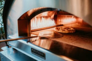 Cât se ține pizza la cuptor